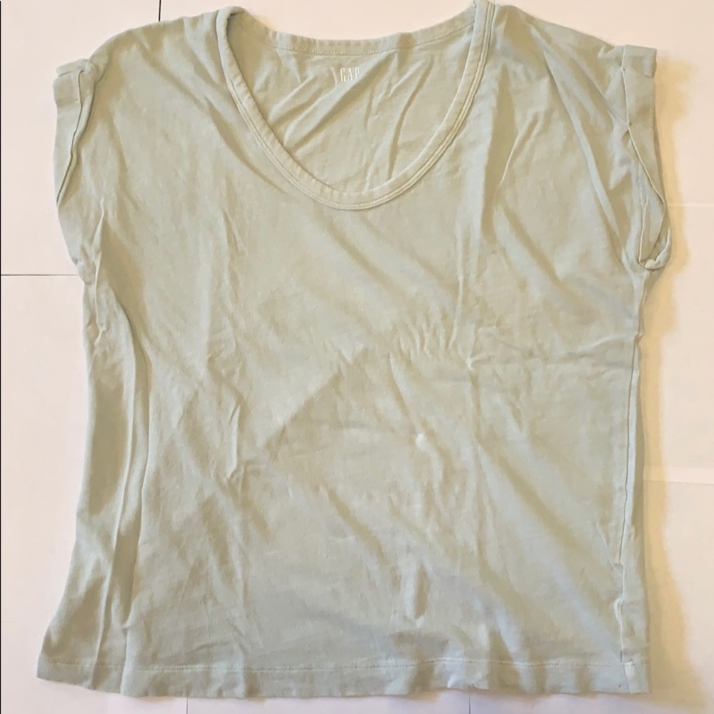 Gap T-Shirt